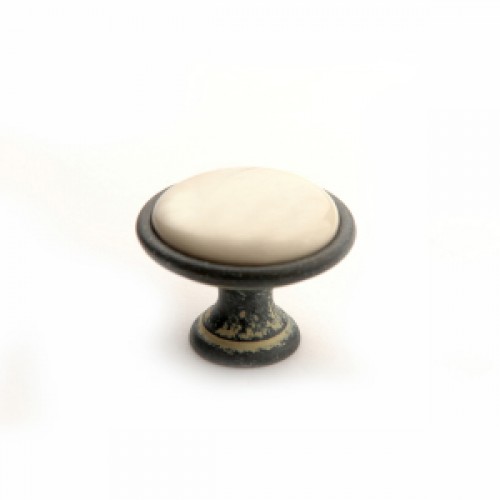 Πόμολα Επίπλων