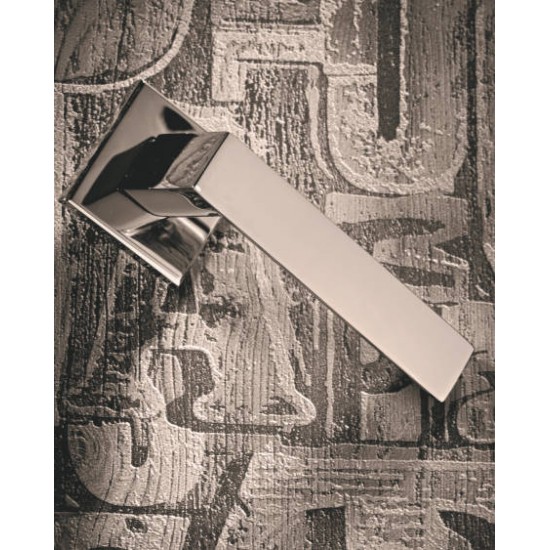 Πόμολο πόρτας χειρολαβή με ροζέτα 362 Νίκελ Ματ