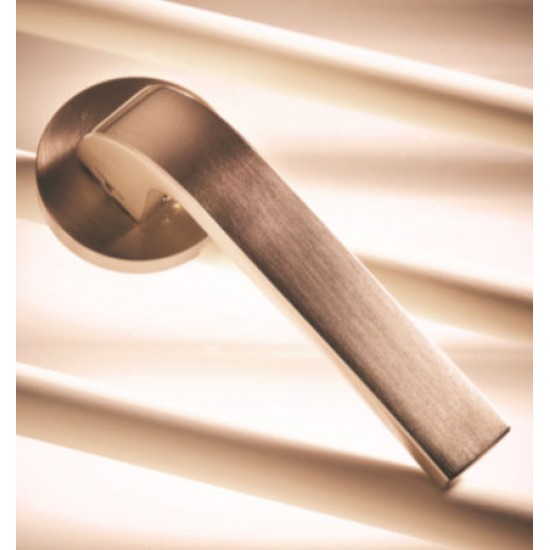 Πόμολο πόρτας χειρολαβή με ροζέτα 371 ΄Όρο Ματ